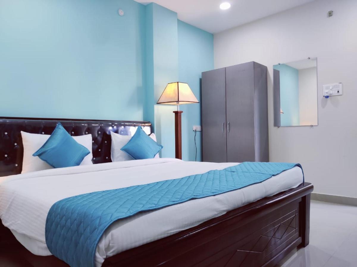 Hotel Prime Classic Shamshabad Exterior foto