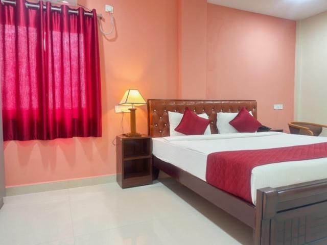 Hotel Prime Classic Shamshabad Exterior foto